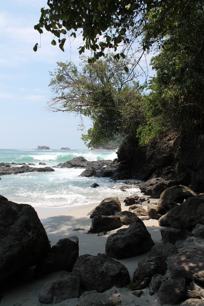 Playa Escondido in Manuel Antonio Park