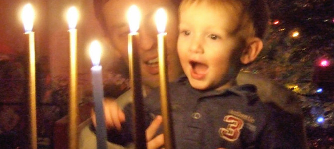 Highchair Travelers: Advent