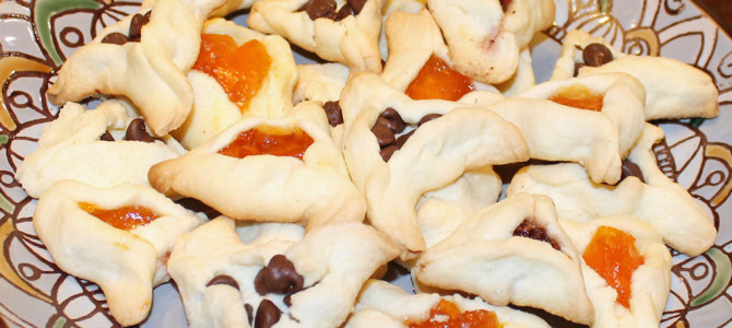 Highchair Travelers: Hamantaschen for Purim